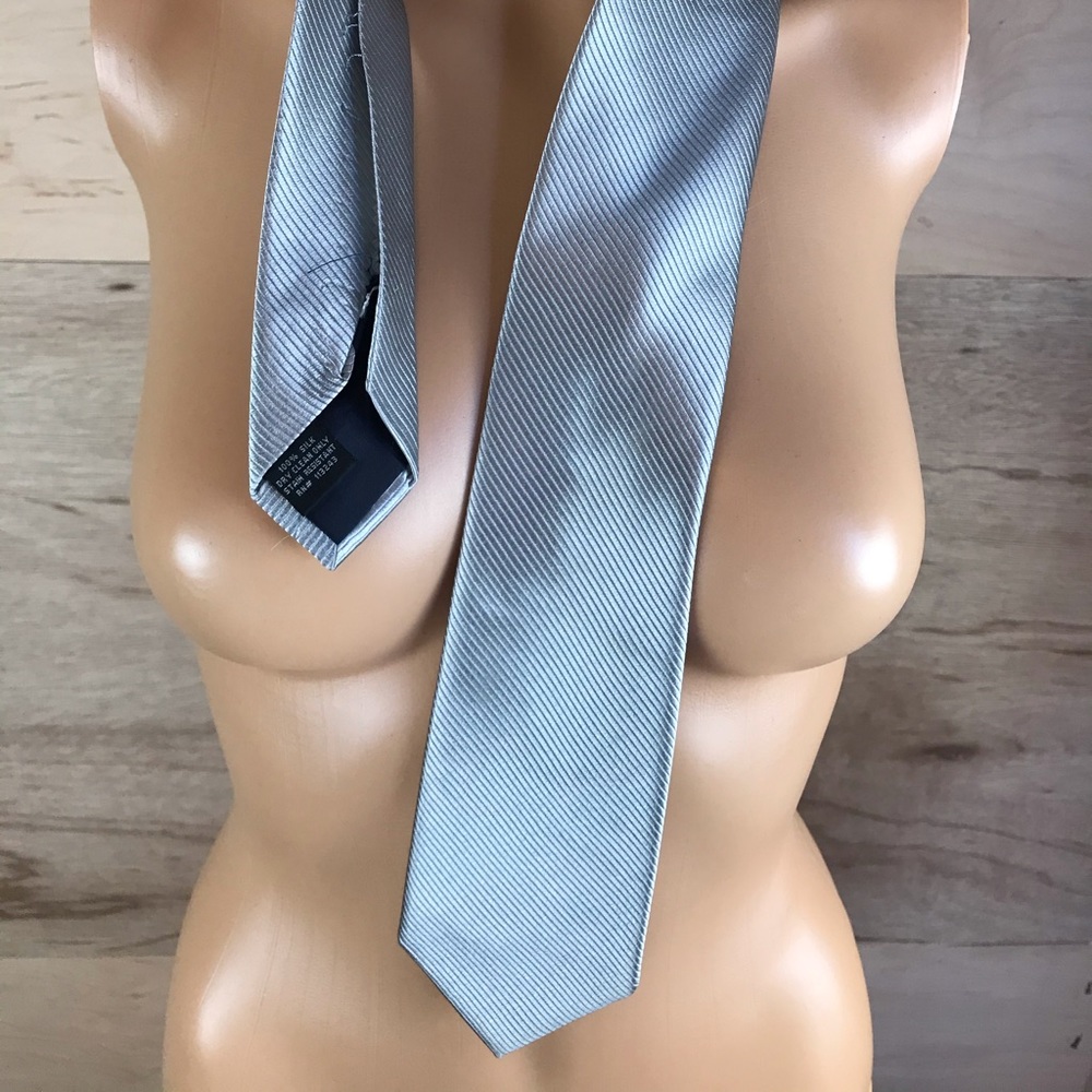 Men’s tie